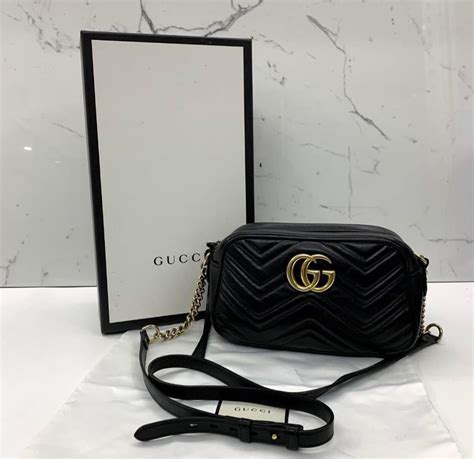 gucci marmont small camera bag used